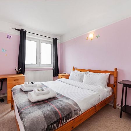 Elegant 1Br Flat With Balcony & City View, Walworth 런던 외부 사진