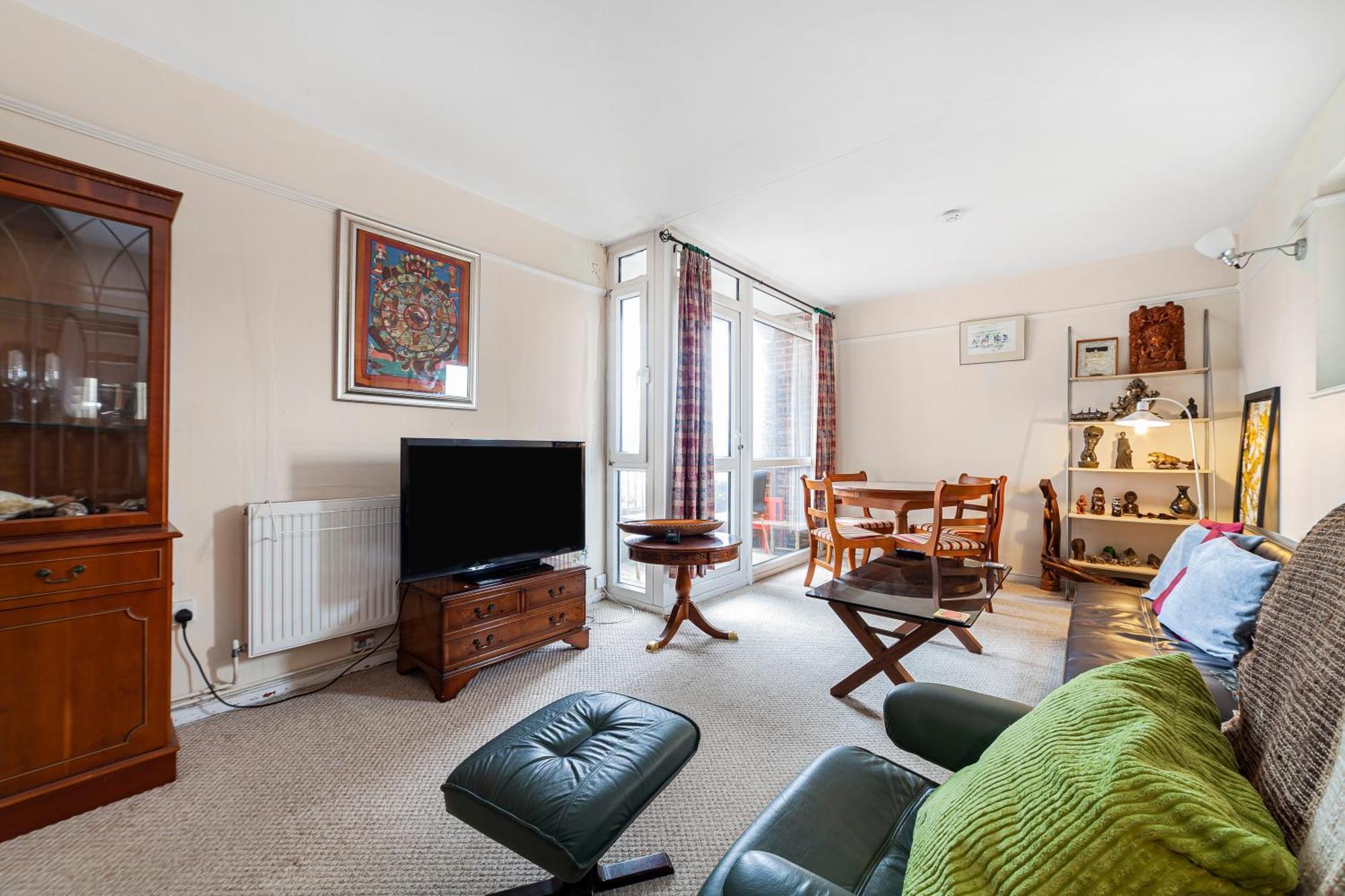 Elegant 1Br Flat With Balcony & City View, Walworth 런던 외부 사진
