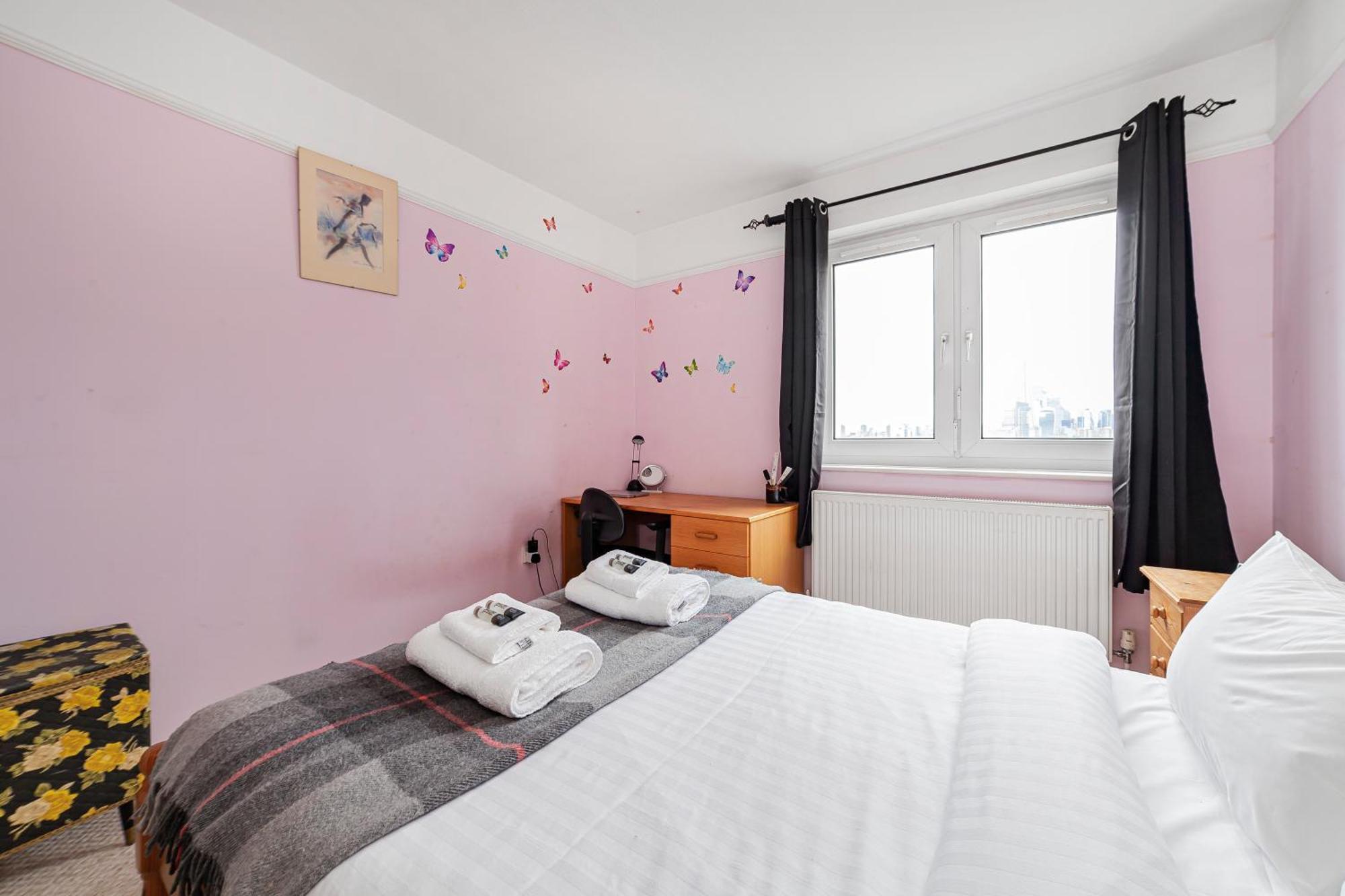Elegant 1Br Flat With Balcony & City View, Walworth 런던 외부 사진